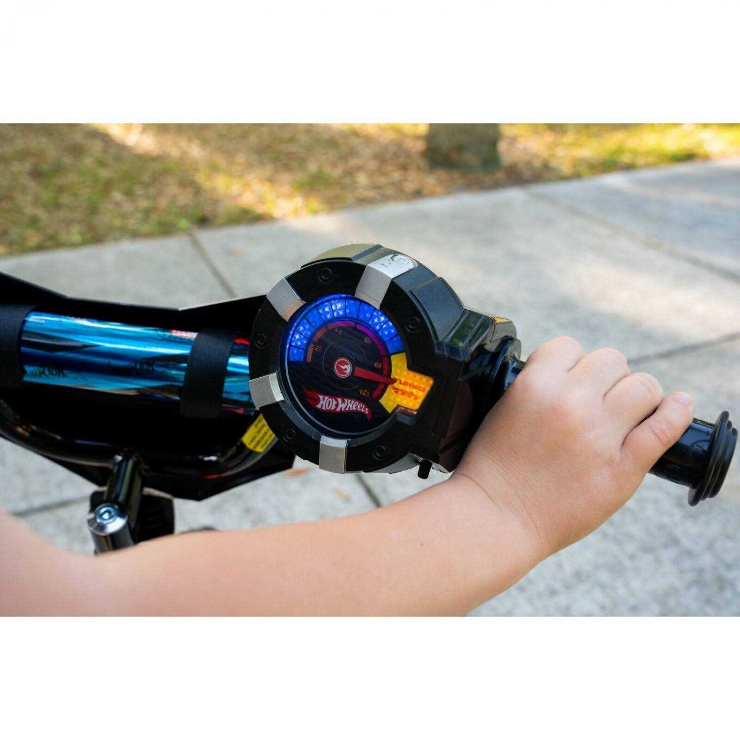 Dynacraft Hot Wheels Boys Bike - Sports Supplies Online Store