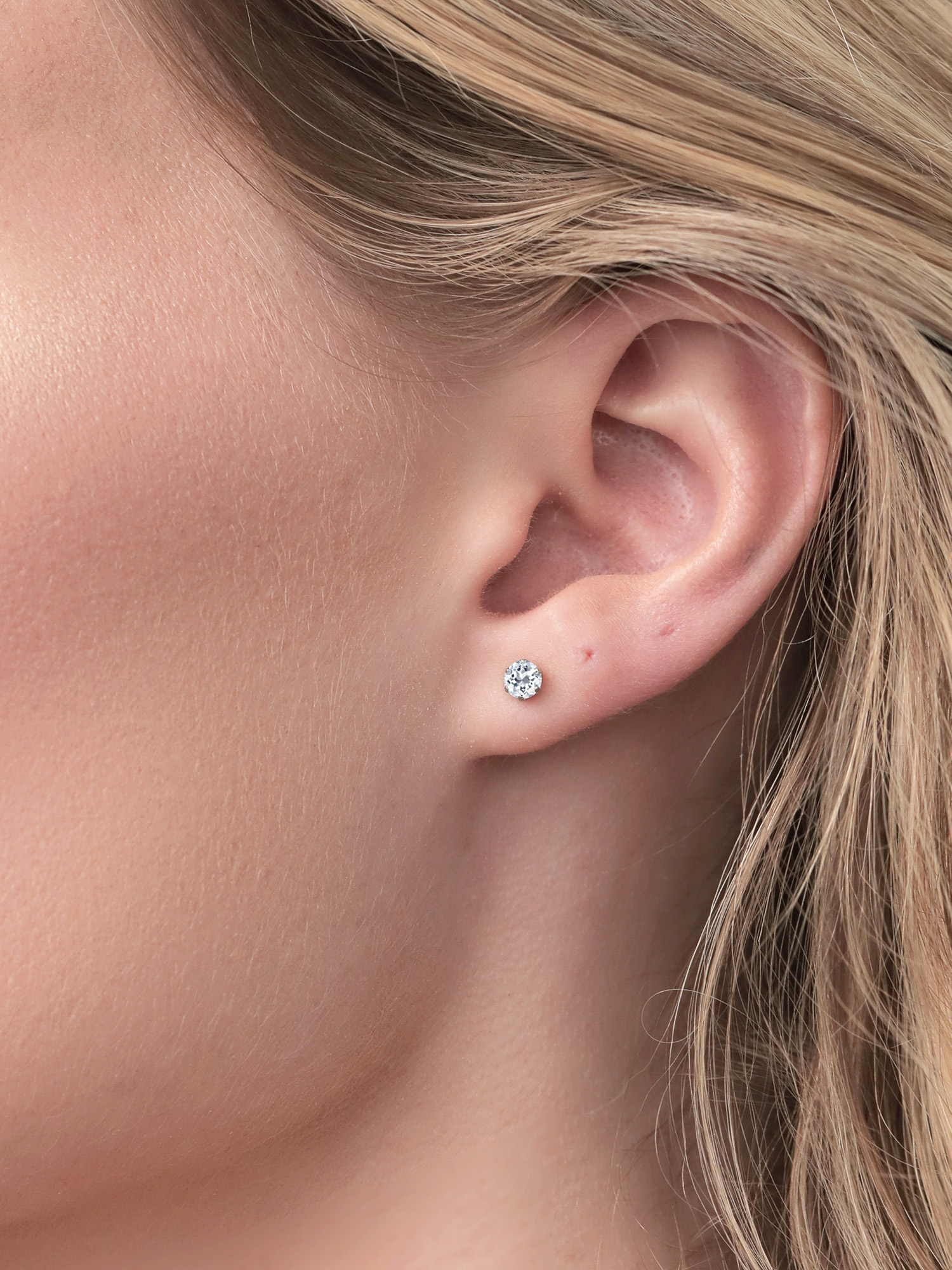 Gem Stone King Platinum White Topaz Stud Earrings For Women (0.66 Cttw, Gemstone November Birthstone, Round 4MM)