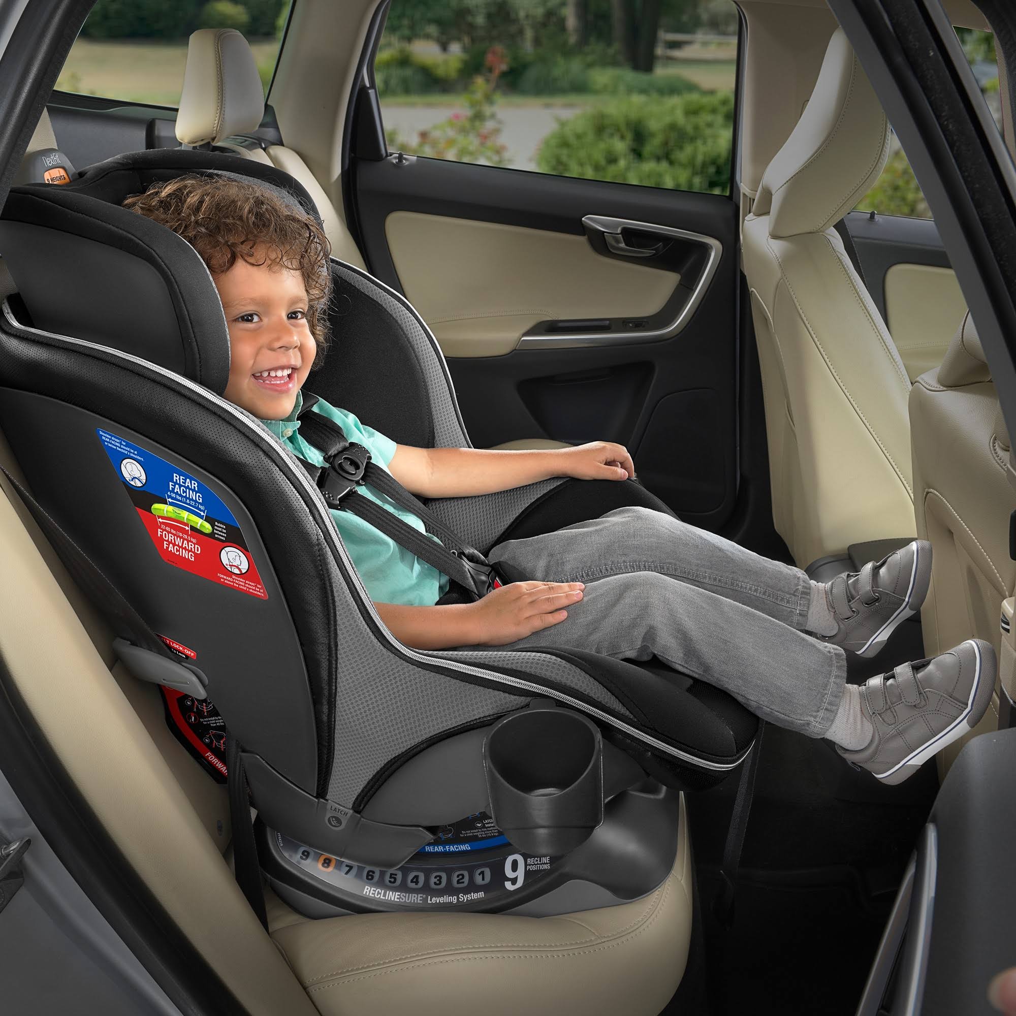 Chicco Next Fit Zip Max Convertible Car Seat - Black