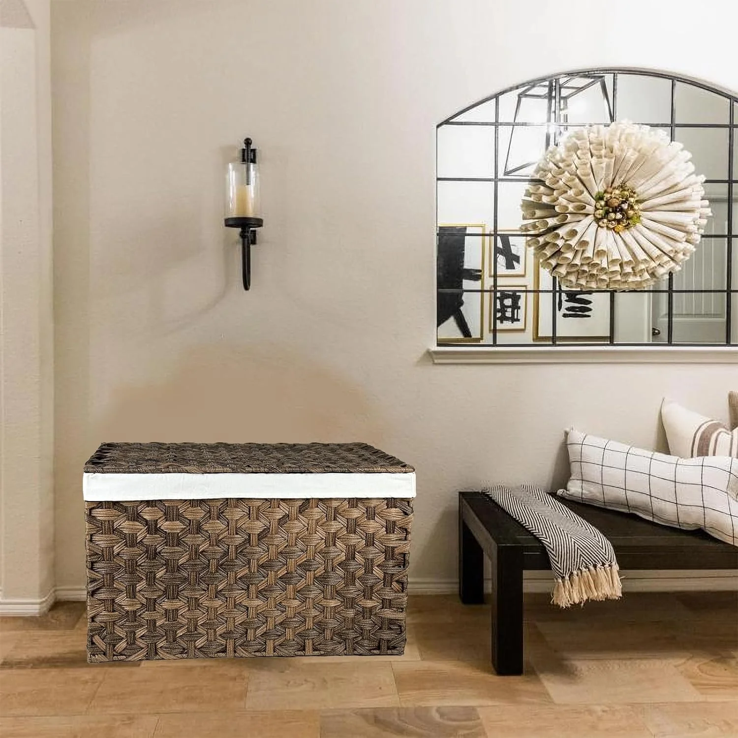 Wicker Storage Basket with Lid, 27.7 Gallon (105L) Large Blanket Basket with Lid, Woven Storage Bin with Handles, Removable Liner, Metal Frame