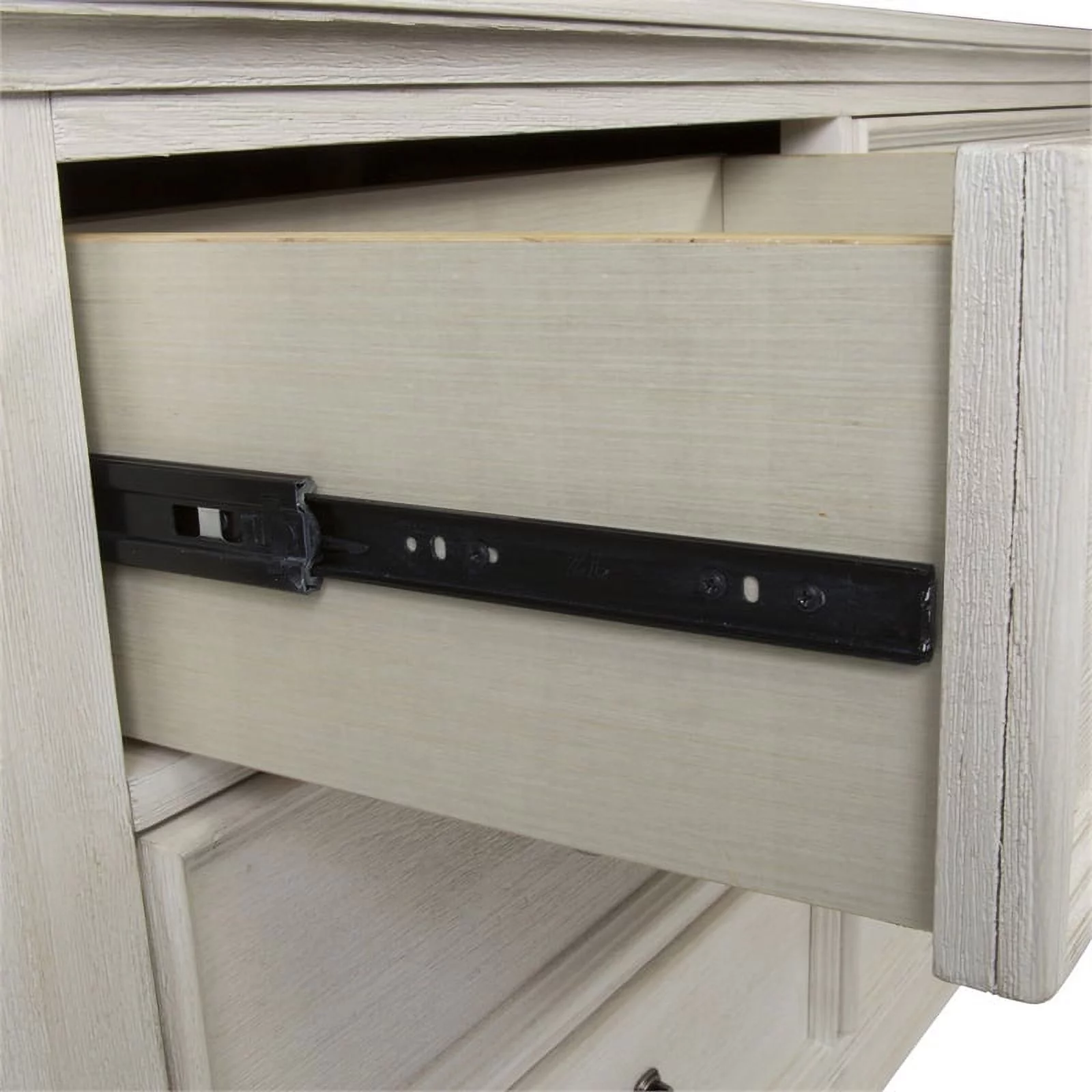 Bayside White 7 Drawer  Wooden Dresser