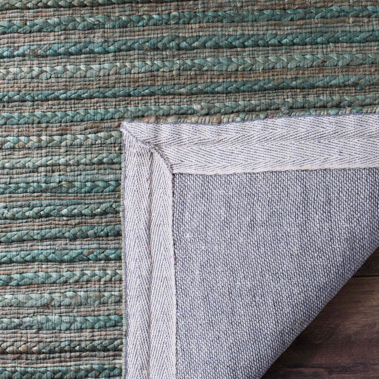 SAFAVIEH Cape Cod Eustacia Southwestern Area Rug, 5' x 8', Rust
