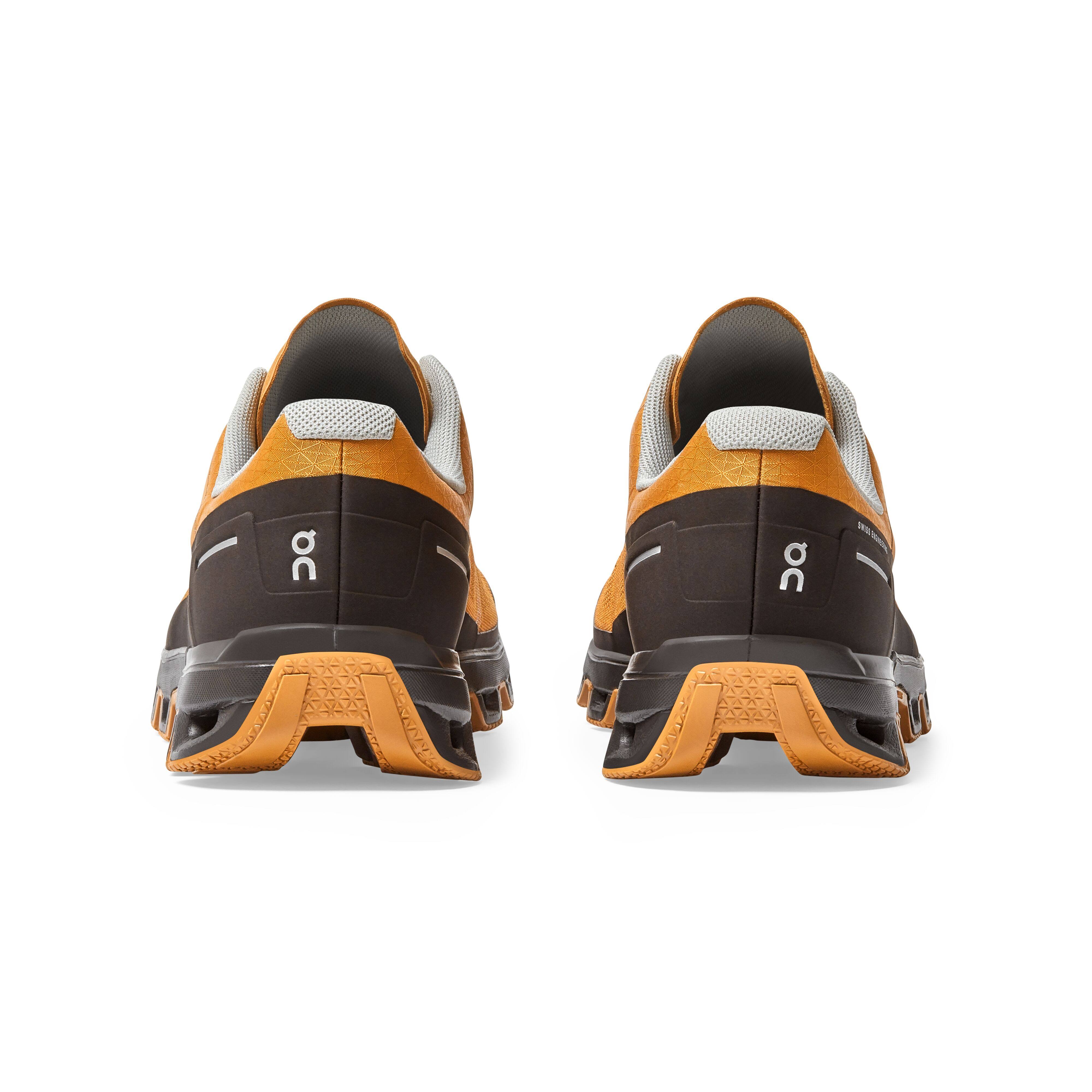 on Running Men & S Cloudventure - Pecan / Brown