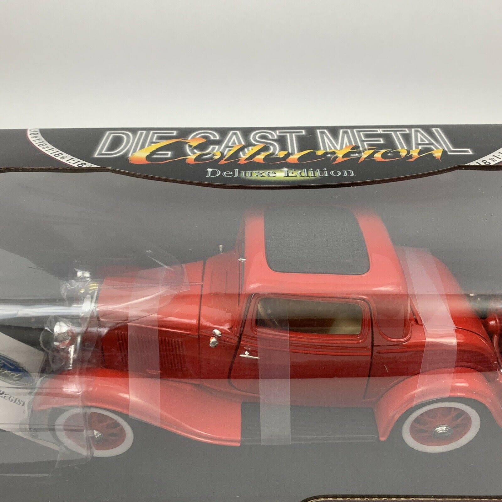 1932 Ford 3 Window Coupe Blue 1/18 Diecast Car Model by Road Signature