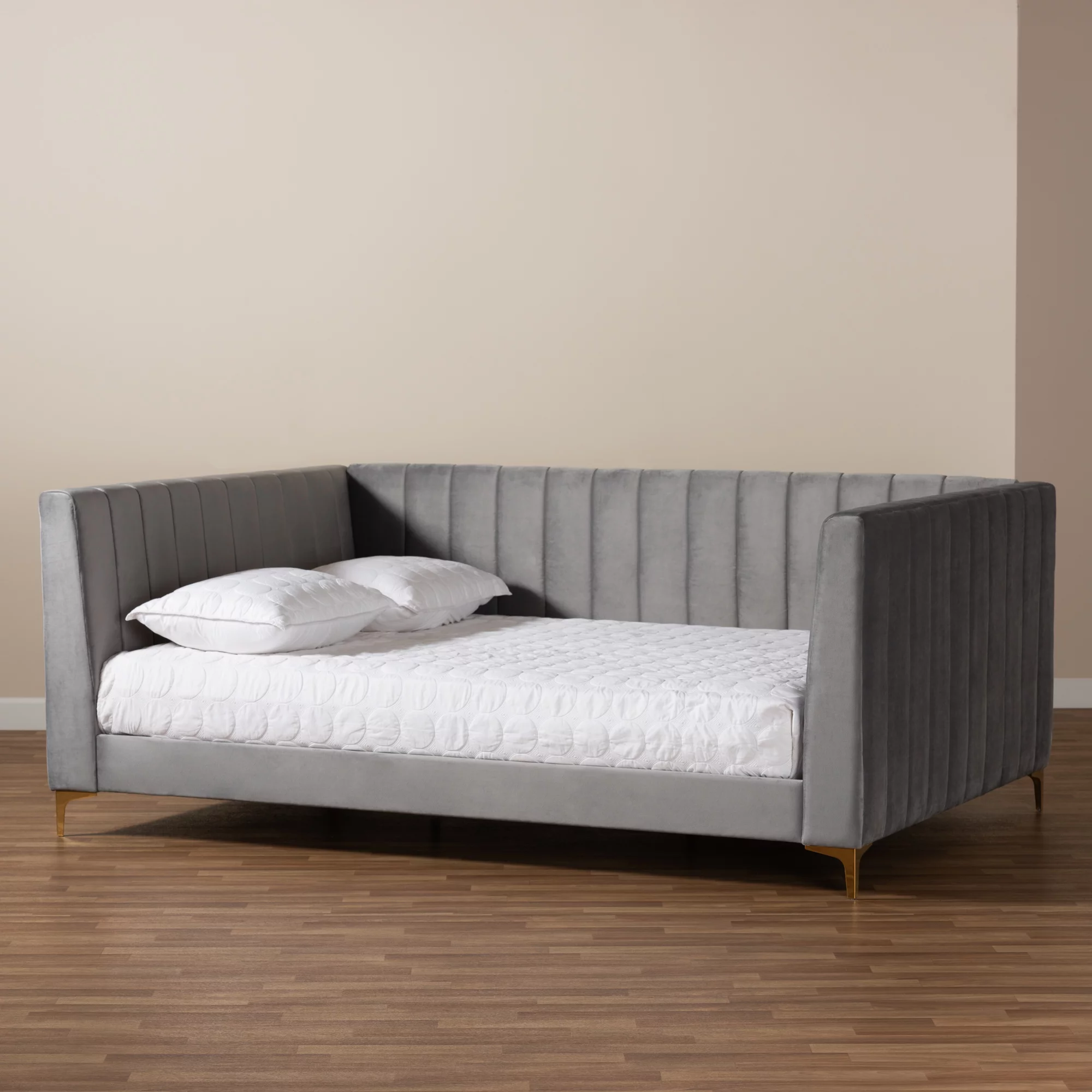 Baxton Studio Oksana Modern Contemporary Glam and Luxe Light Grey Velvet Fabric Upholstered and Gold Finished Full Daybed