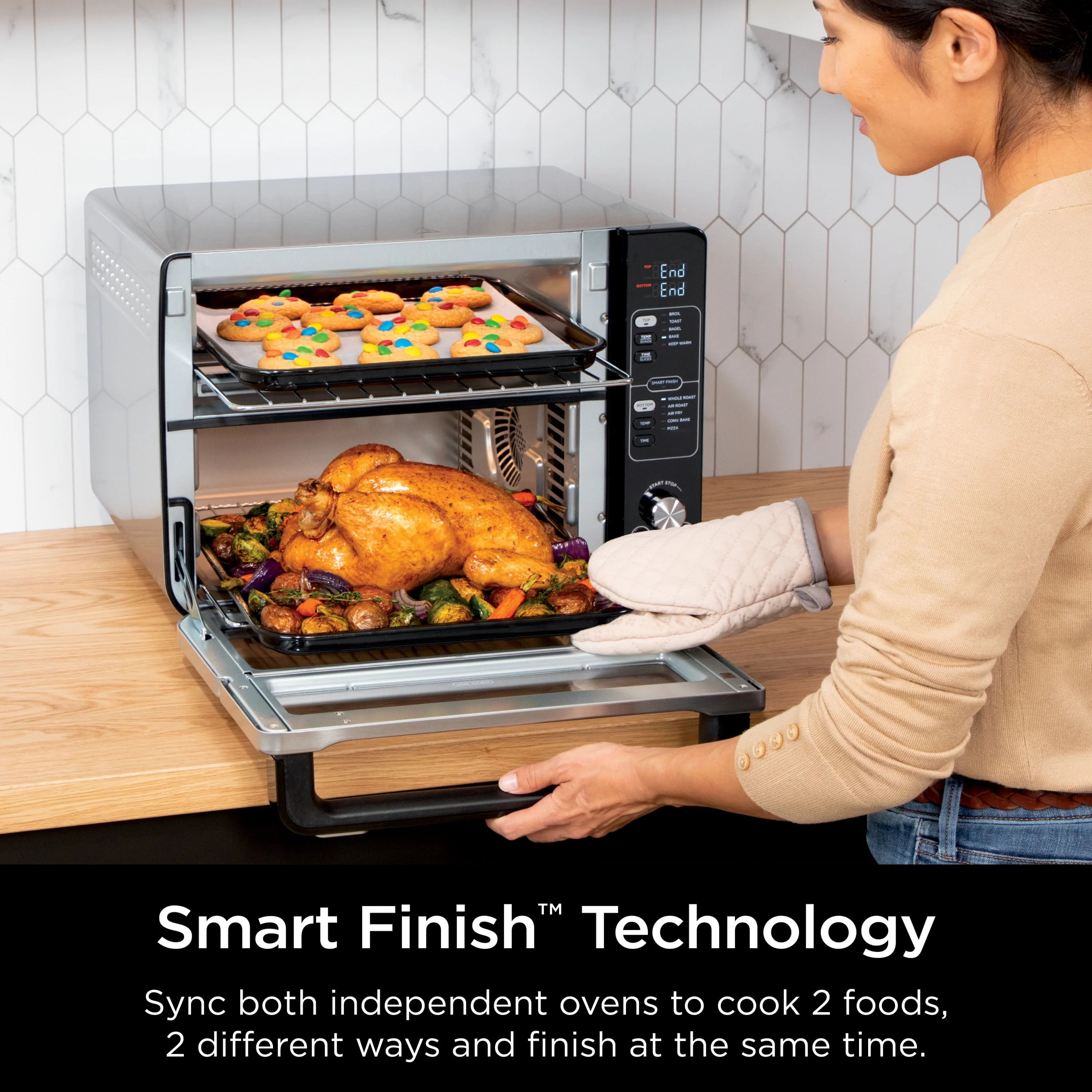 Ninja 10-in-1 Double Oven with FlexDoor, Rapid Top Oven, Convection and Air Fry Bottom Oven, Stainless Steel, DCT400