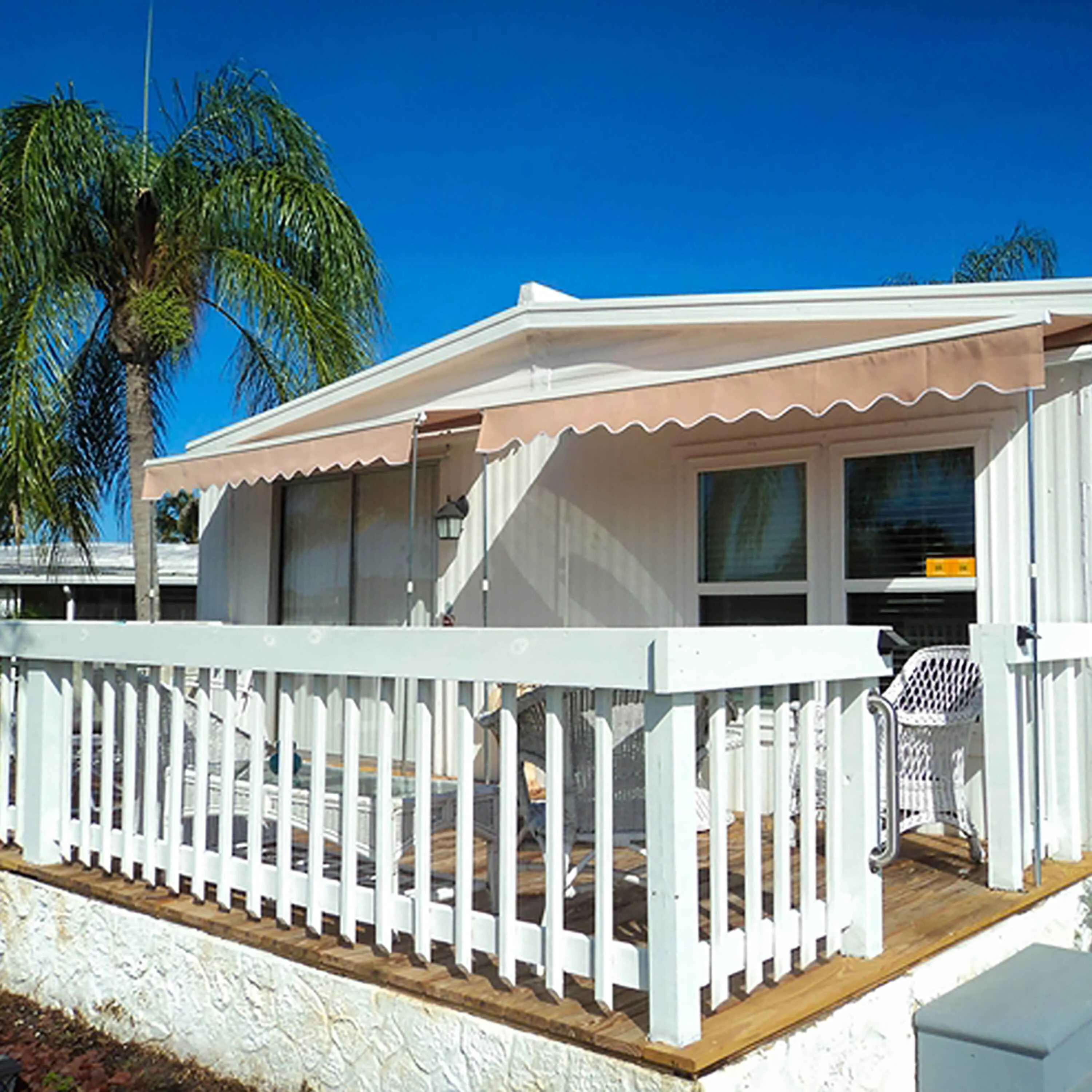 ALEKO 13' x 10'  Sand Retractable Patio Awning Canopy
