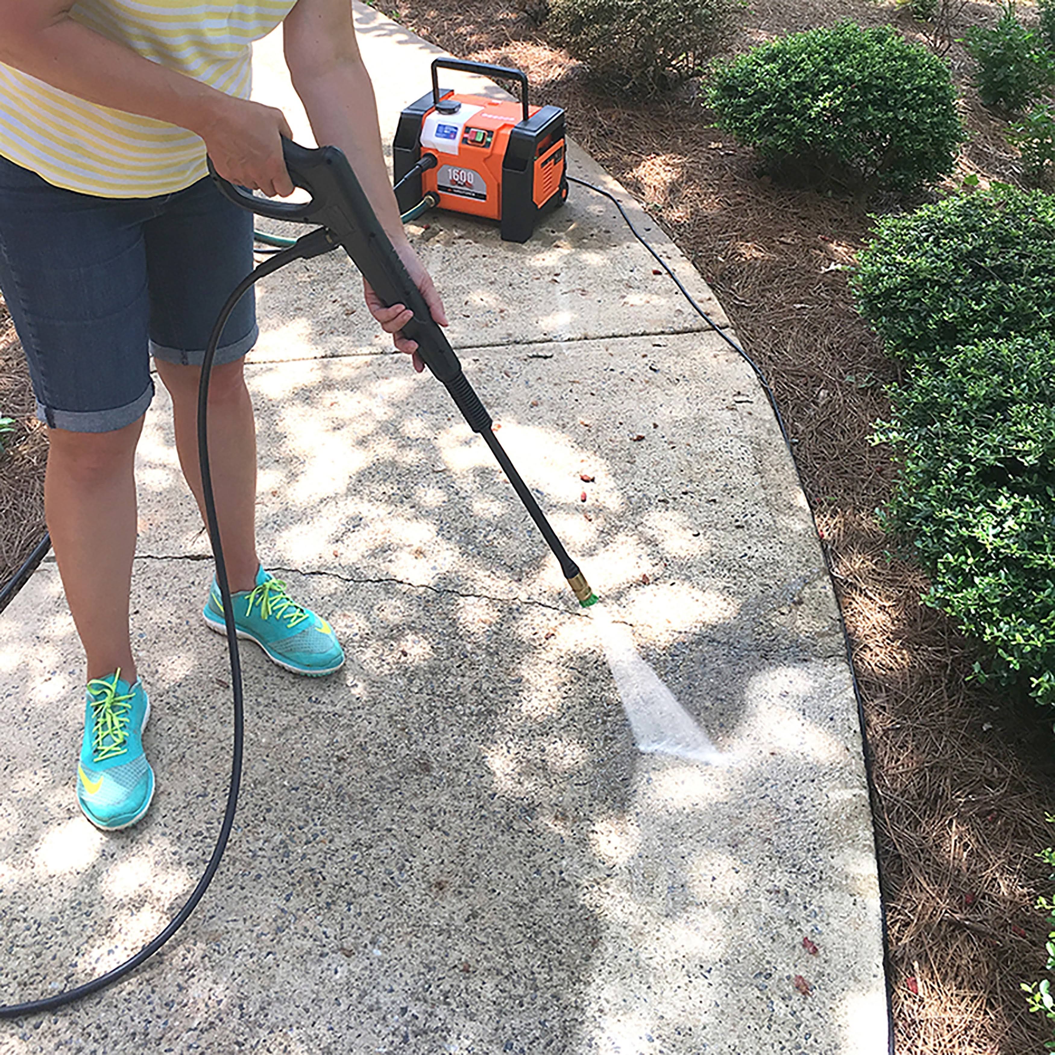 Yard Force YF1600A1 1600 PSI 1.2 GPM All-in-1 Electric Pressure Washer