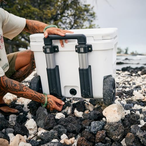YETI Roadie 32 Wheeled Cooler