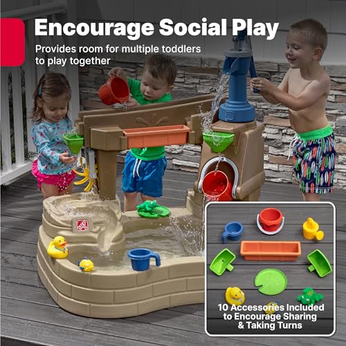 Step 2 Pump & Splash Discovery Pond Water Table, Kids Water Sensory Activity Pool, Summer Outdoor Toys, 10 Piece Toy Accessories