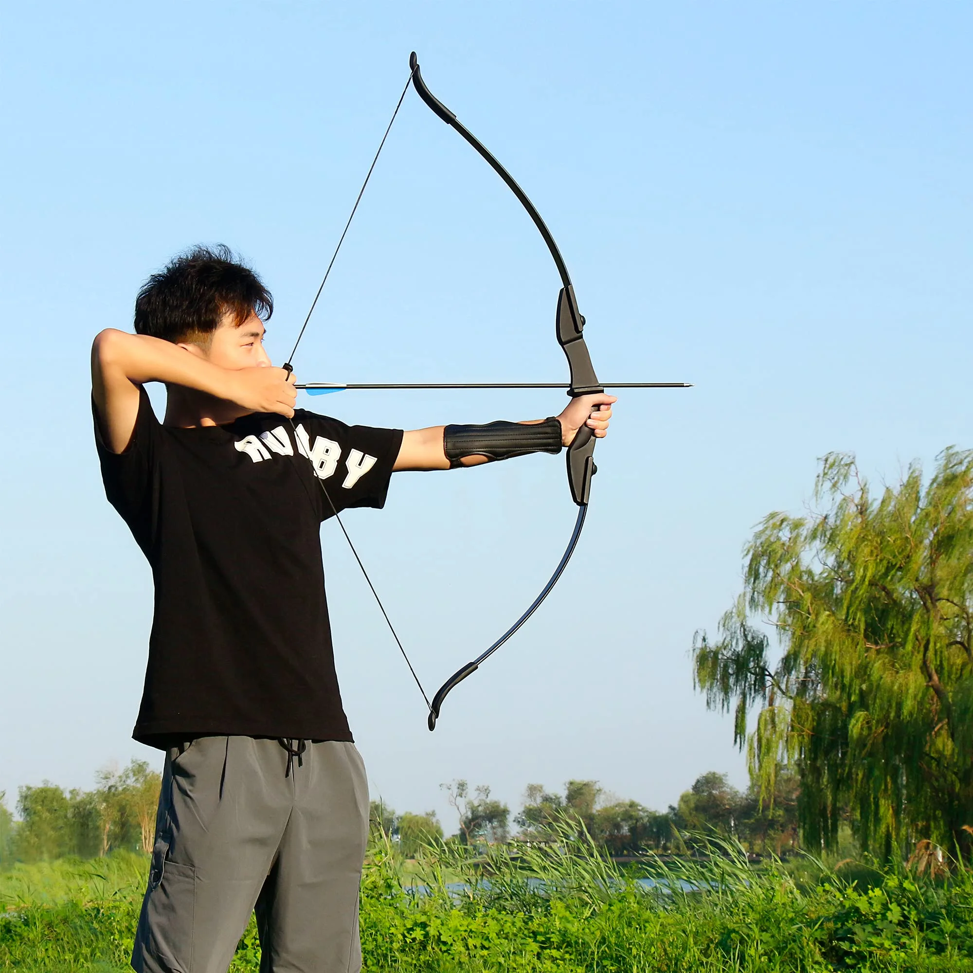 SHARROW Archery Takedown Recurve Bow and Arrow Set Left/Right Hand Longbow Kit Beginner Outdoor Hunting Shooting Practice 30lb 40lb