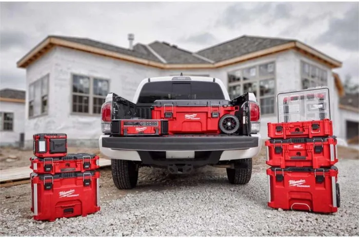 Milwaukee Packout Rolling Modular Stackable Tool Box Storage System, Red