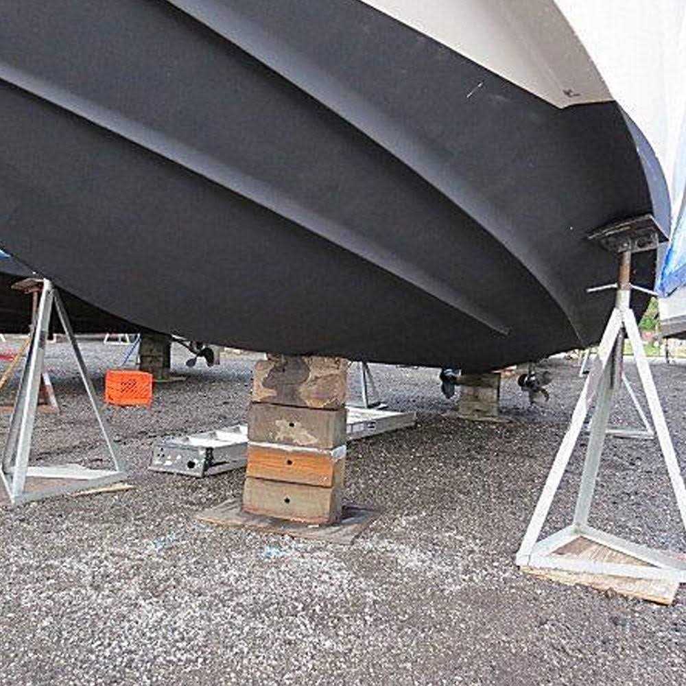 TotalBoat Underdog Marine Antifouling Bottom Paint for Fiberglass, Wood and Steel Boats - Shop Hardware Tools Online Store