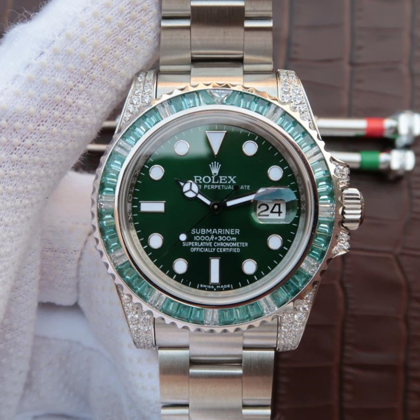 Submariner Silver Green Diamond 40mm