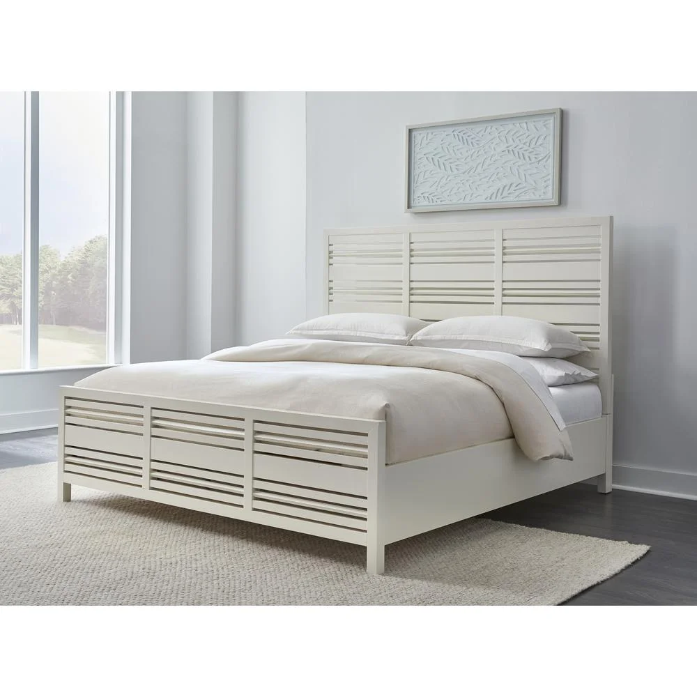 Modus Furniture Retreat Slatted Platform Bed in Snowfall