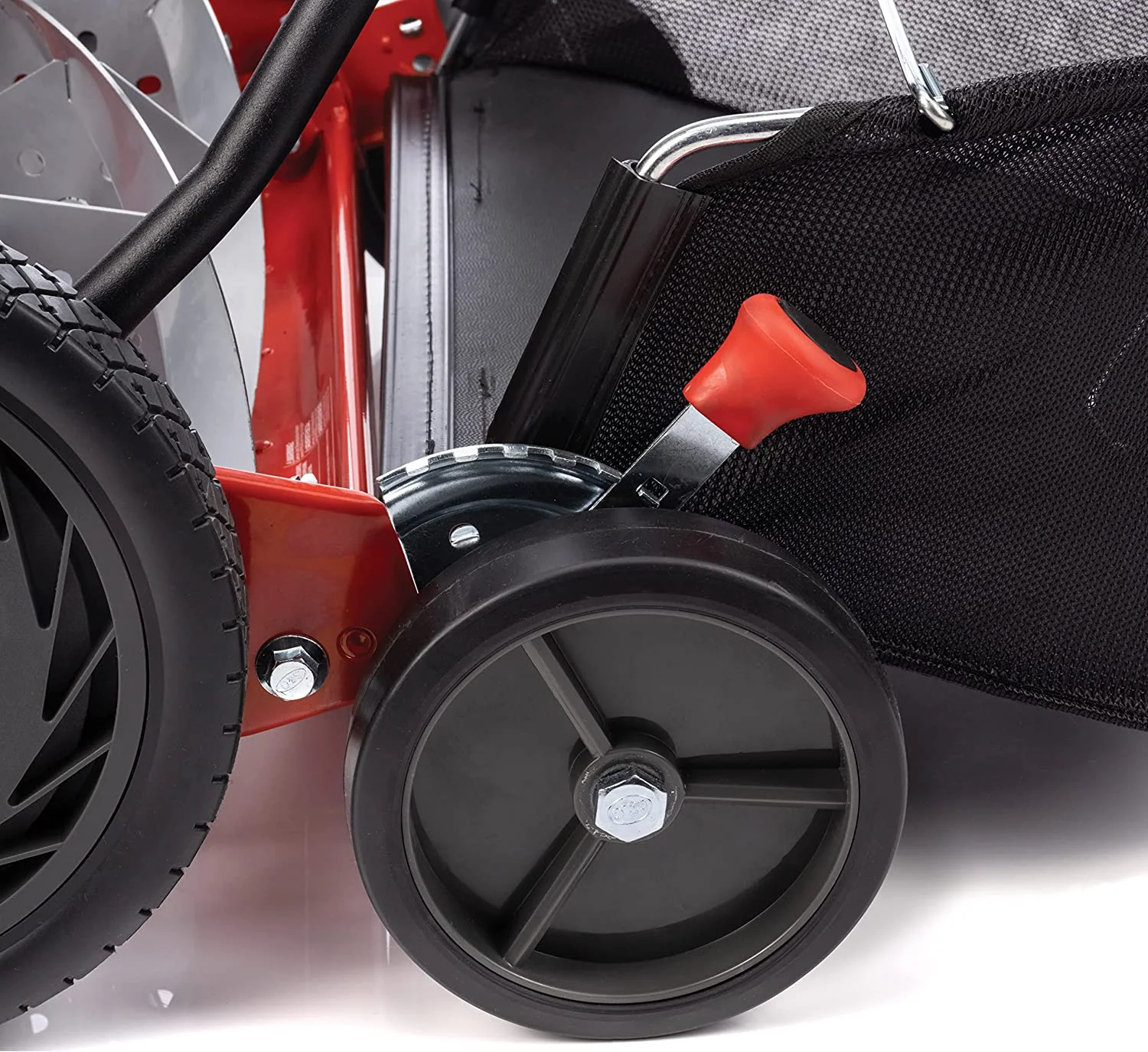 Dina 1816-18CR 18-Inch 5-Blade Push Reel Lawn Mower with Grass Catcher  Red - Curated Treasures Market