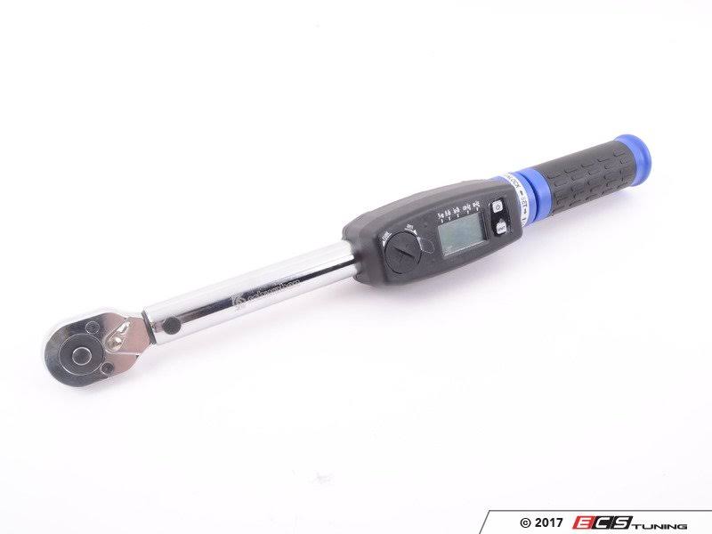Schwaben 3/8x22 Drive Digital Torque Wrench 15-80 ft Lbs: Easy to Read Digital Display and Easy to Change from lbs to N-m Specs