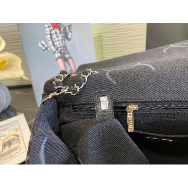 Chanel Denim Class-Flap Jumbo Large Bag As2072