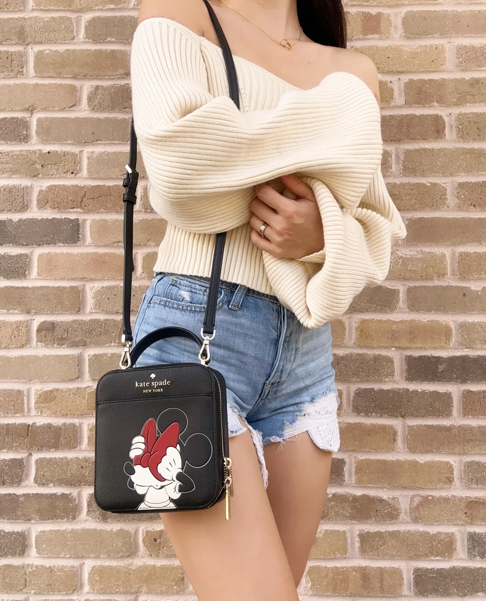 Kate Spade Disney Minnie Mouse Daisy Vanity Saffiano PVC Crossbody Handbag