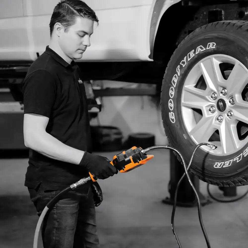 Martins Industries Automatic Tire Inflator Flatematic Handheld - Sports Supplies Online Store