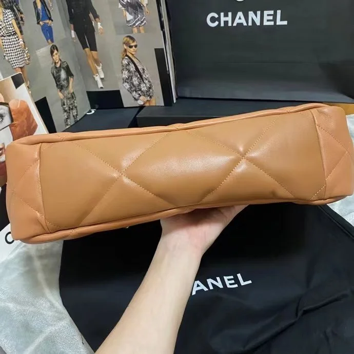 Chanel Shopping Chanel Bag 19 Brown For Women, Women&rsquo;s Bags 16in/41cm