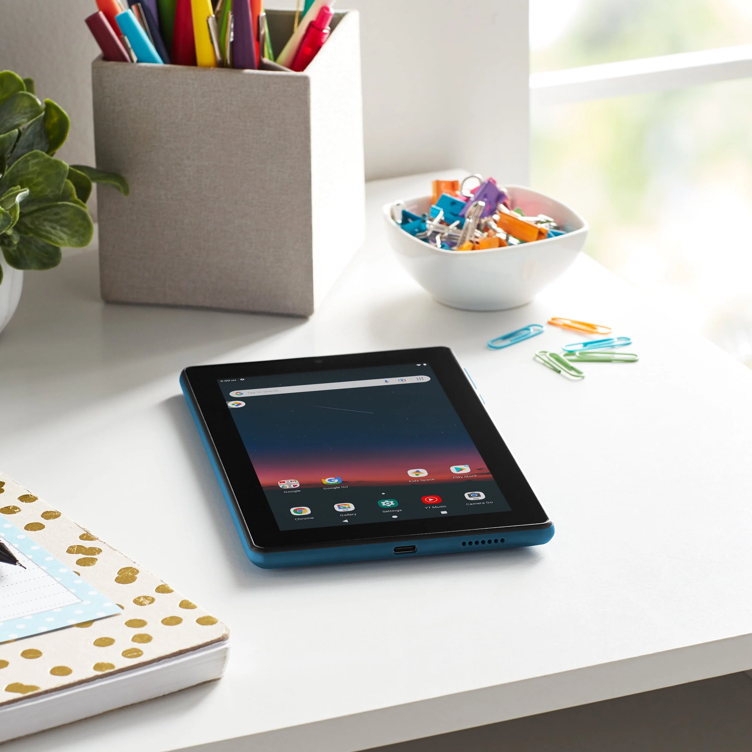 onn. 7 Tablet, 32GB (2022 Model) , 2.0 GHz Quad-Core Processor, Charcoal