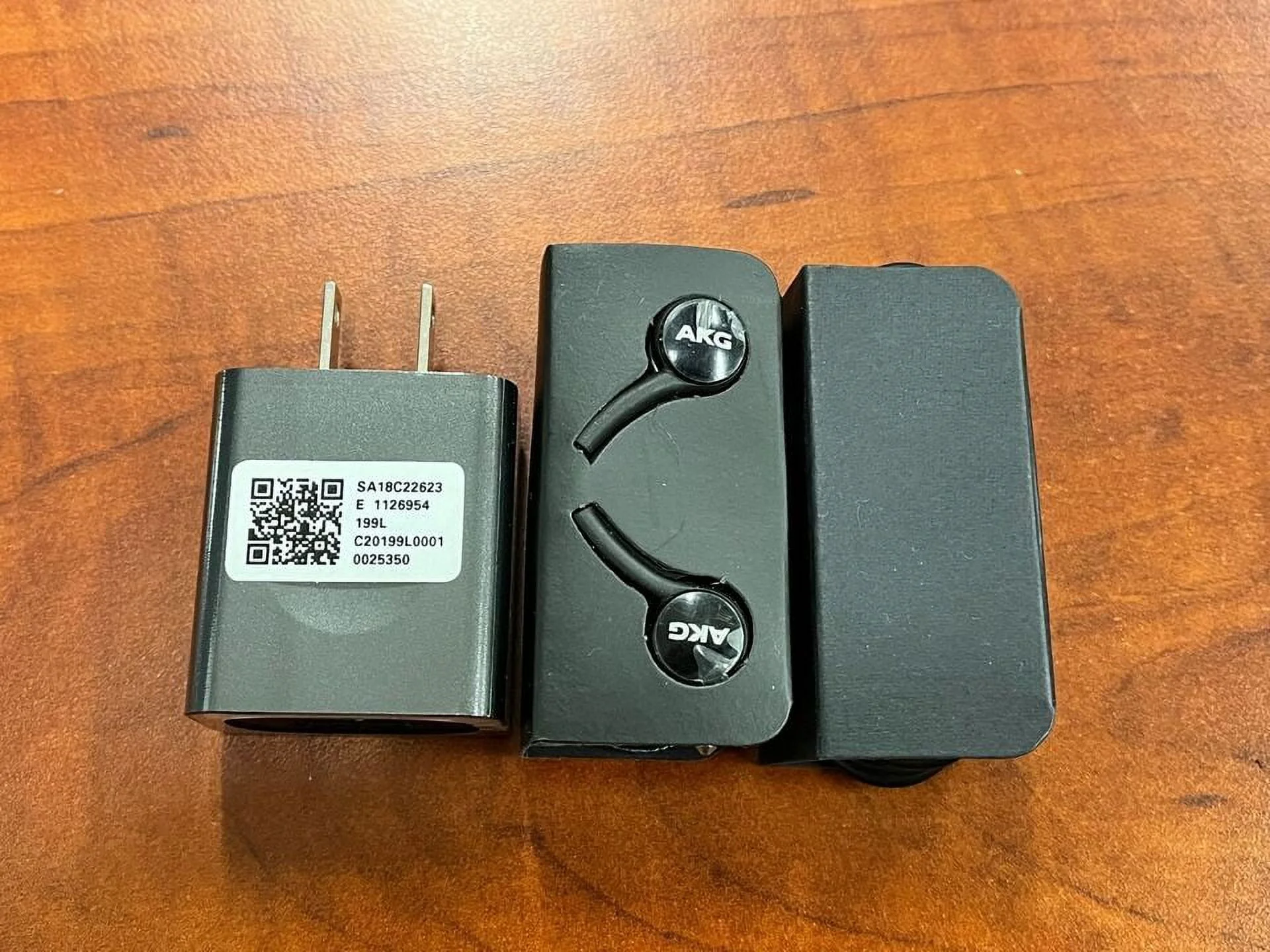 In-Box Samsung Galaxy S10 Sprint ATT T-Mobile Verizon Factory Unlocked EXCELLENT - Curated Treasures Market