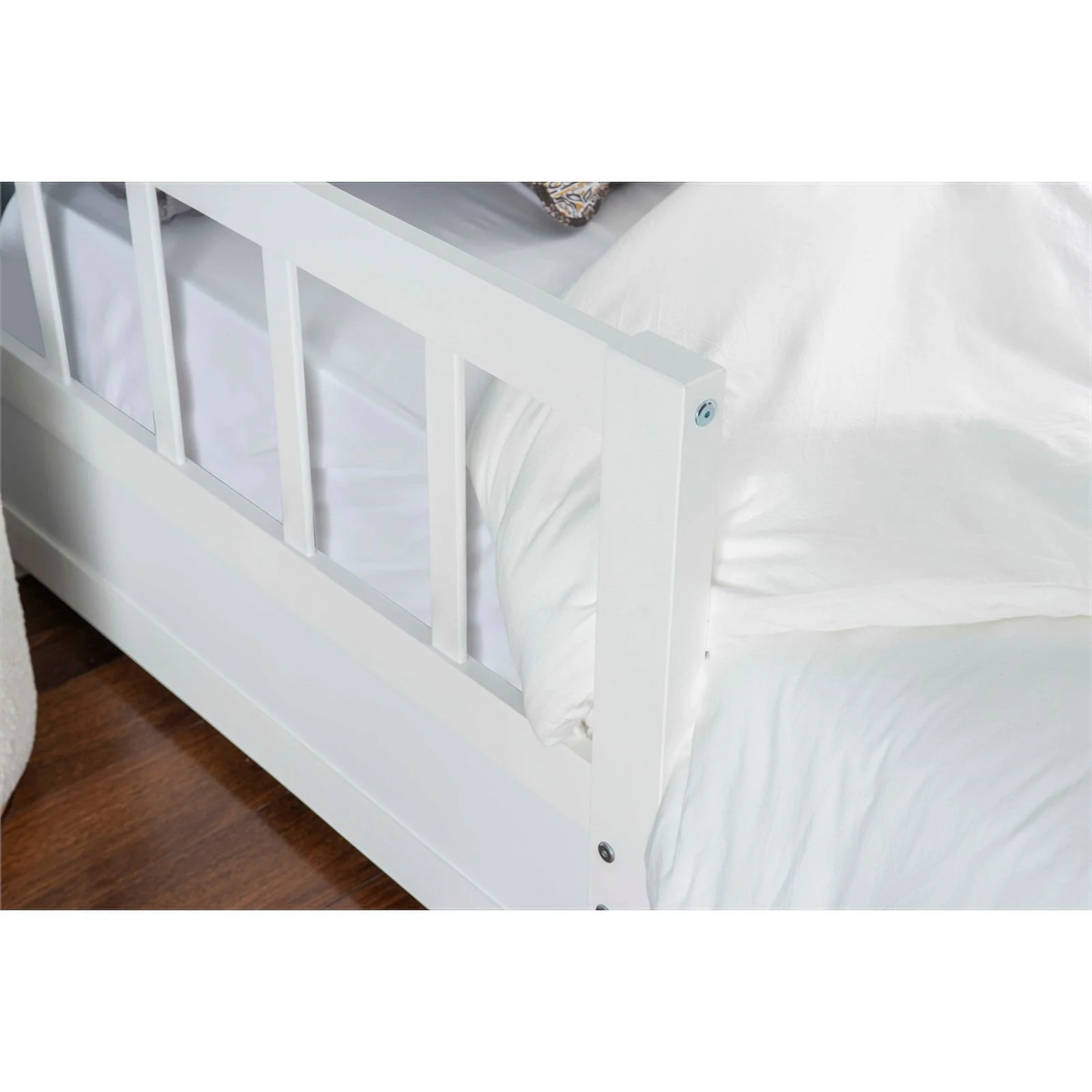 Linon Macey Wood Storage Trundle Daybed in White