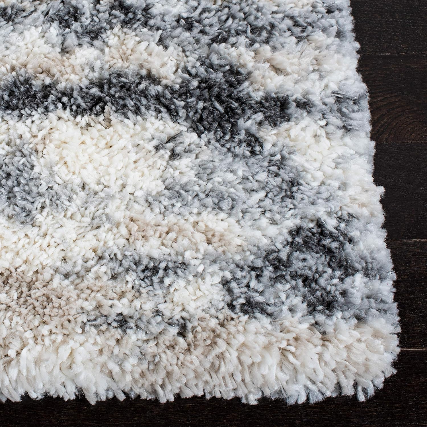 SAFAVIEH Fontana Shag Collection Area Rug - 8' x 10', Grey & Ivory, Modern Design, Non-Shedding & Easy Care