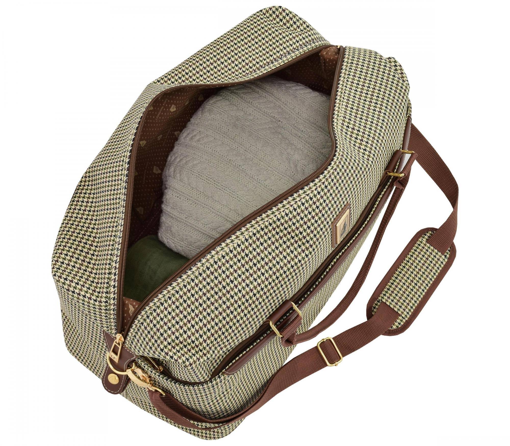London Fog Cambridge II 20x22 Duffle (Black/White Houndstooth)