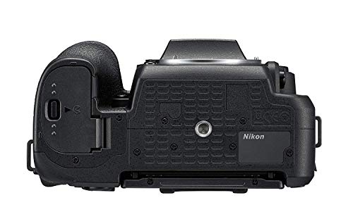 Nikon D7500 20.9MP DSLR Camera with AF-S DX NIKKOR 18-140mm f/3.5-5.6G ED VR Lens, Black