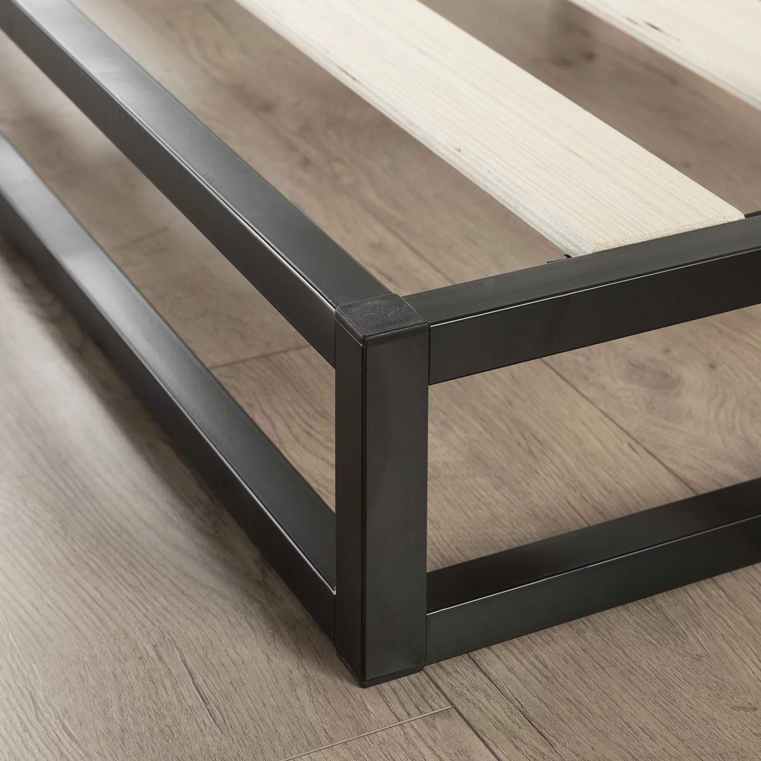 Zinus Priage by  6 Inch Full-Size Platforma Low Profile Bed Frame