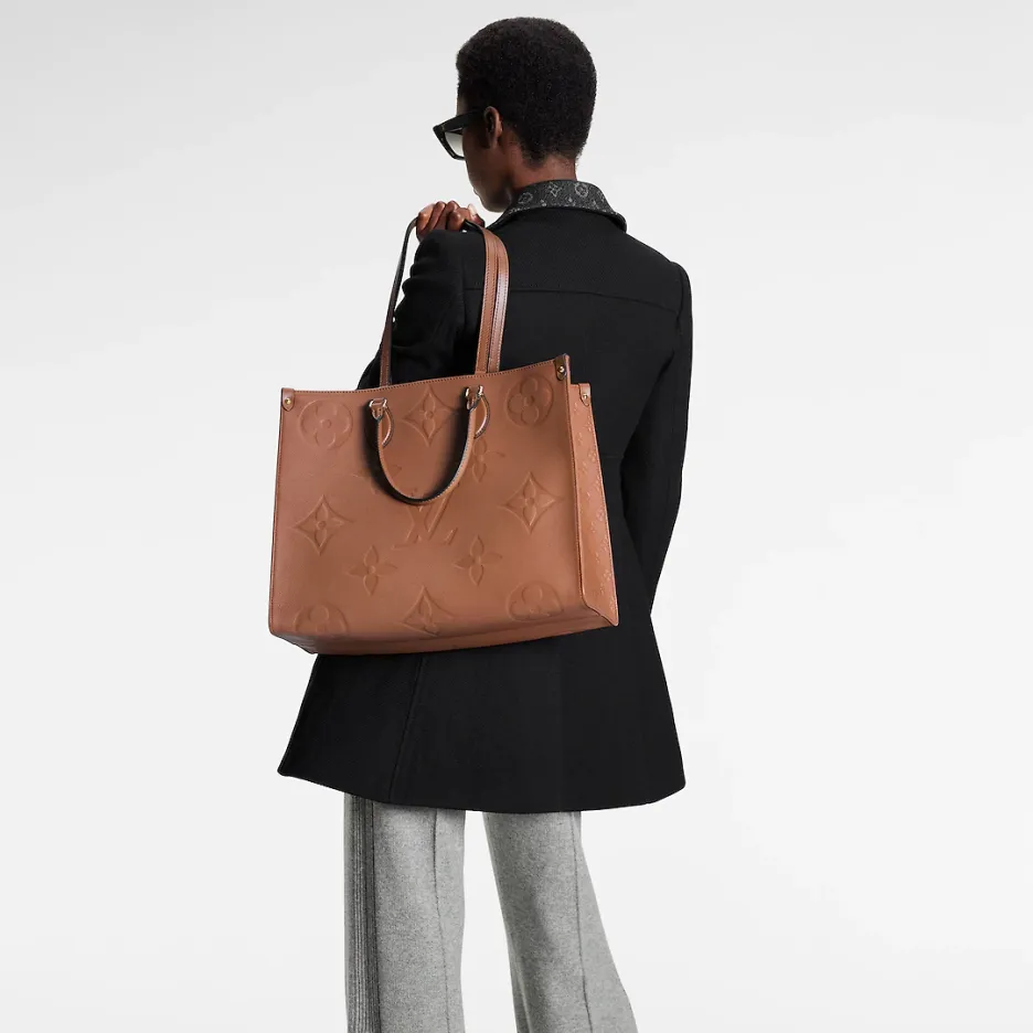 Louis Vuitton M44925 ONTHEGO GM Poche felli - SAKE OFF 5TH
