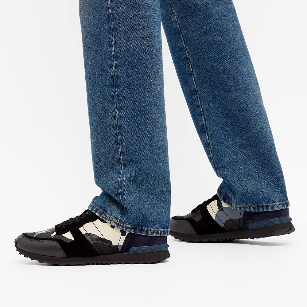 Valentino Garavani Rockrunner Camouflage Sneaker-11