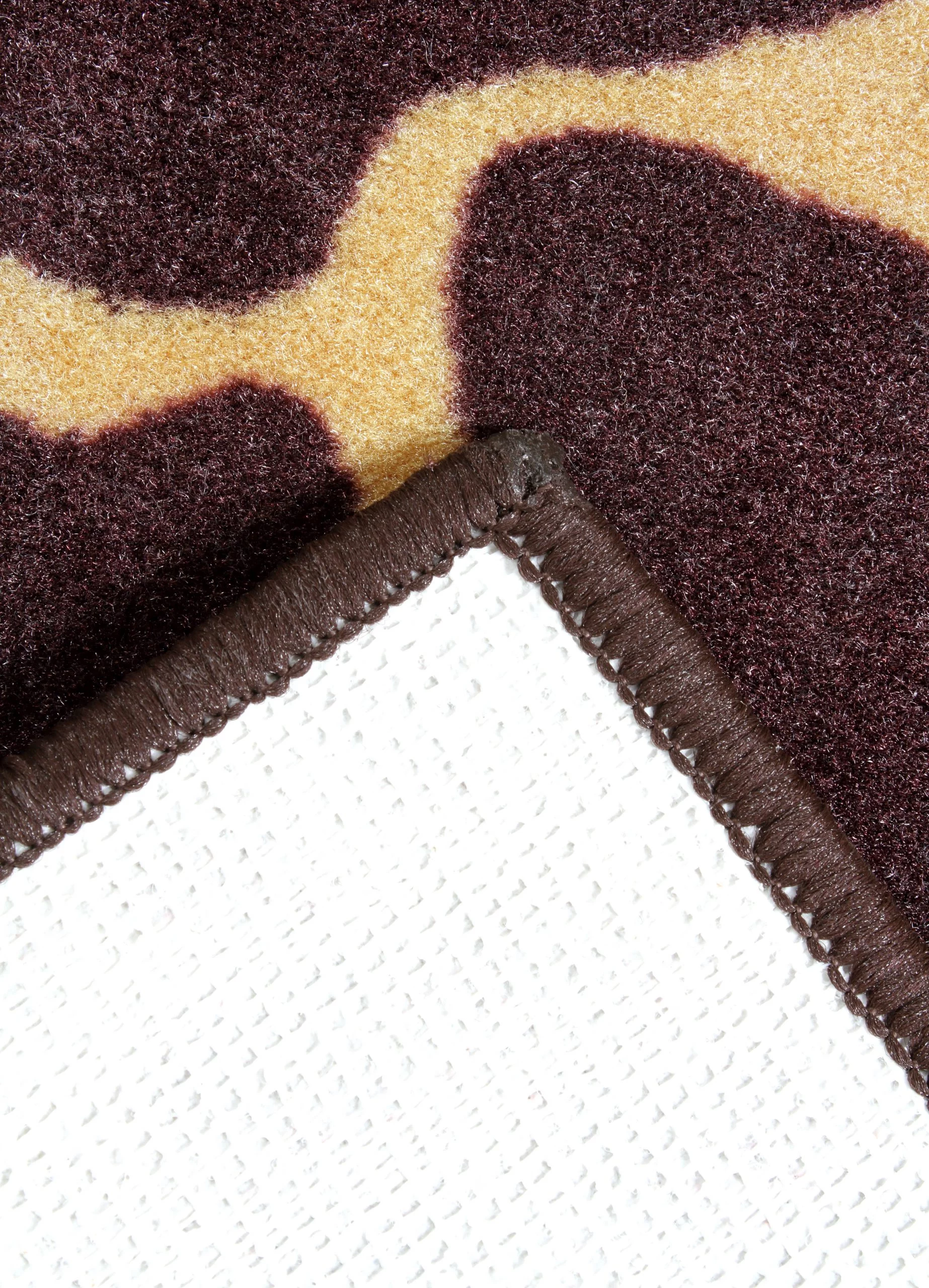 Furnish My Place Giraffe Tall Order Area Rug for Living Room, Dining Room, Kitchen, Bedroom, Made in India - 10' x 14'