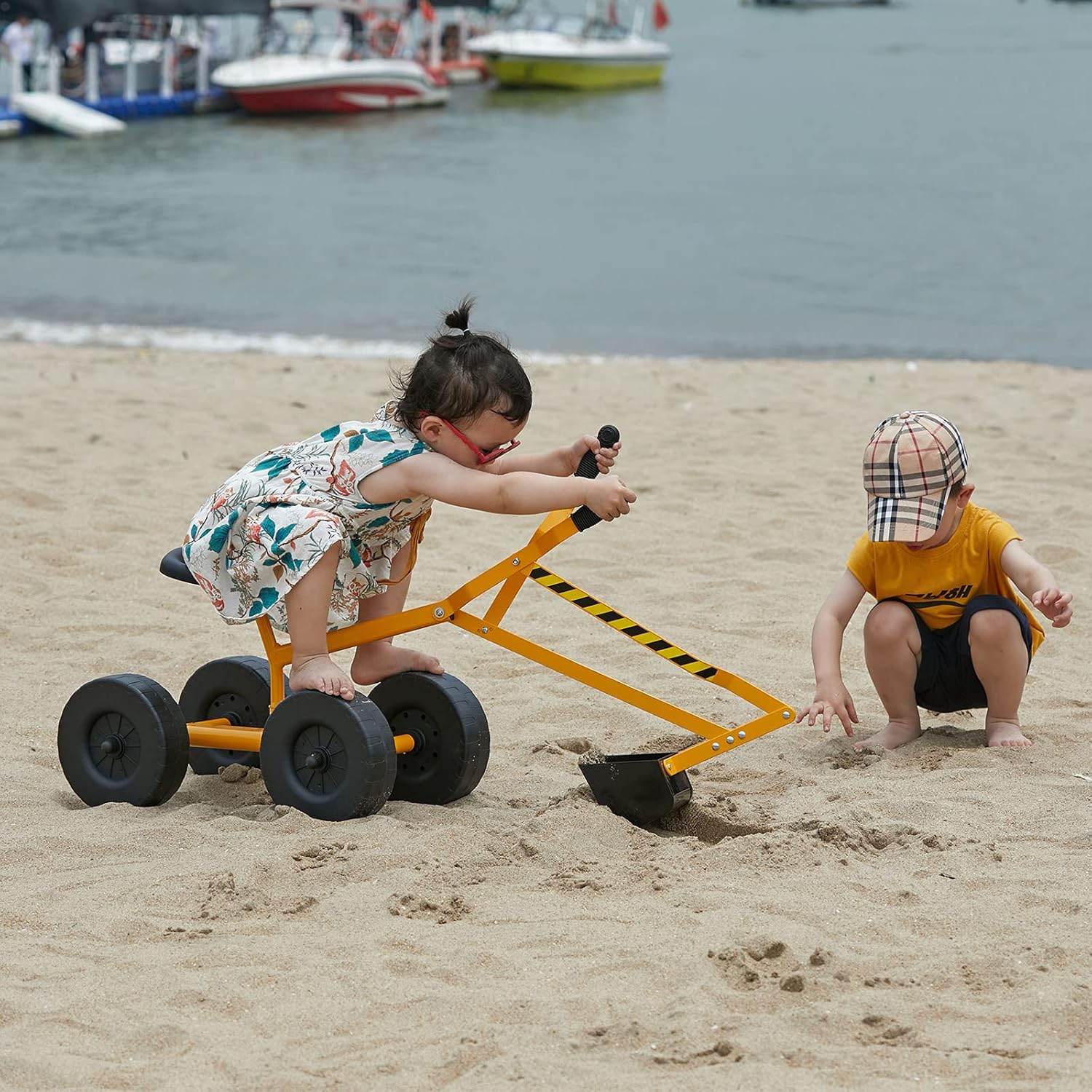 Albott Ride On Excavator Crane with Wheels & 360° Rotation Seat, Outdoor Metal Digger Toy Great for Playing Sand, Dirt and Snow