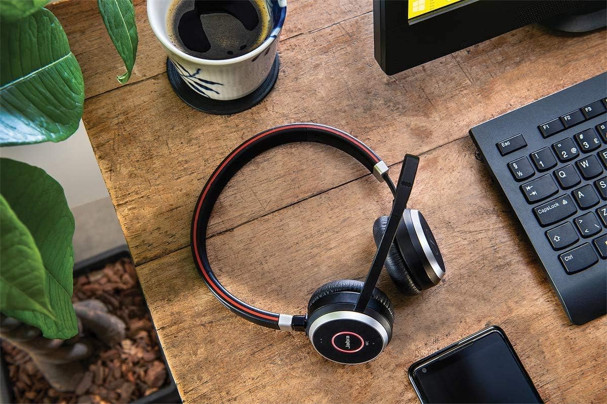 Jabra Evolve 65 UC Stereo Headset with Charging Stand – Includes Link 370 USB Adapter – Bluetooth Headset with Industry-Leading Wireless Performance