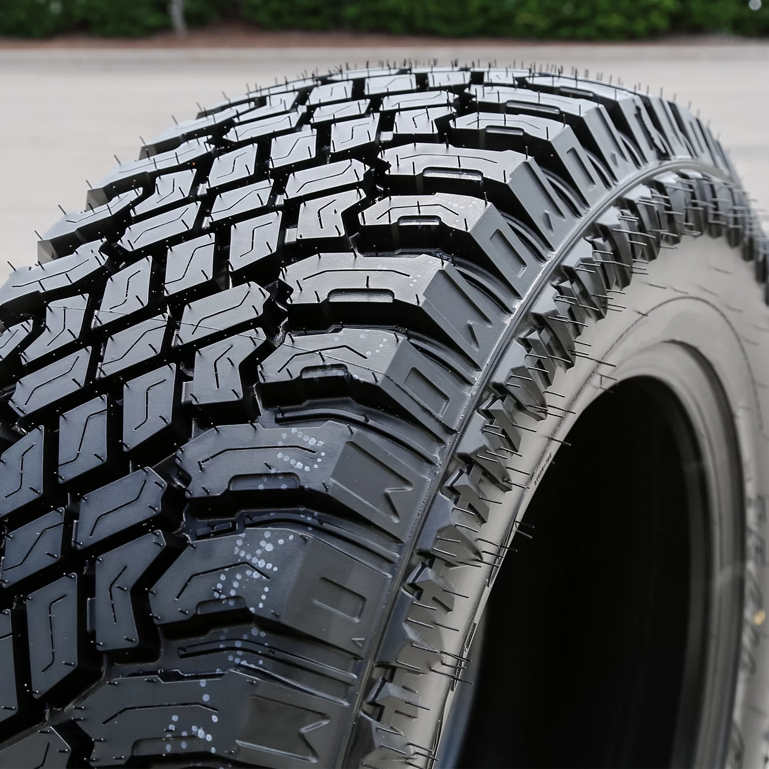 Set of 4 (FOUR) Atturo Trail Blade X/T LT 305/55R20 121/118Q E (10 Ply) AT A/T All Terrain Tires