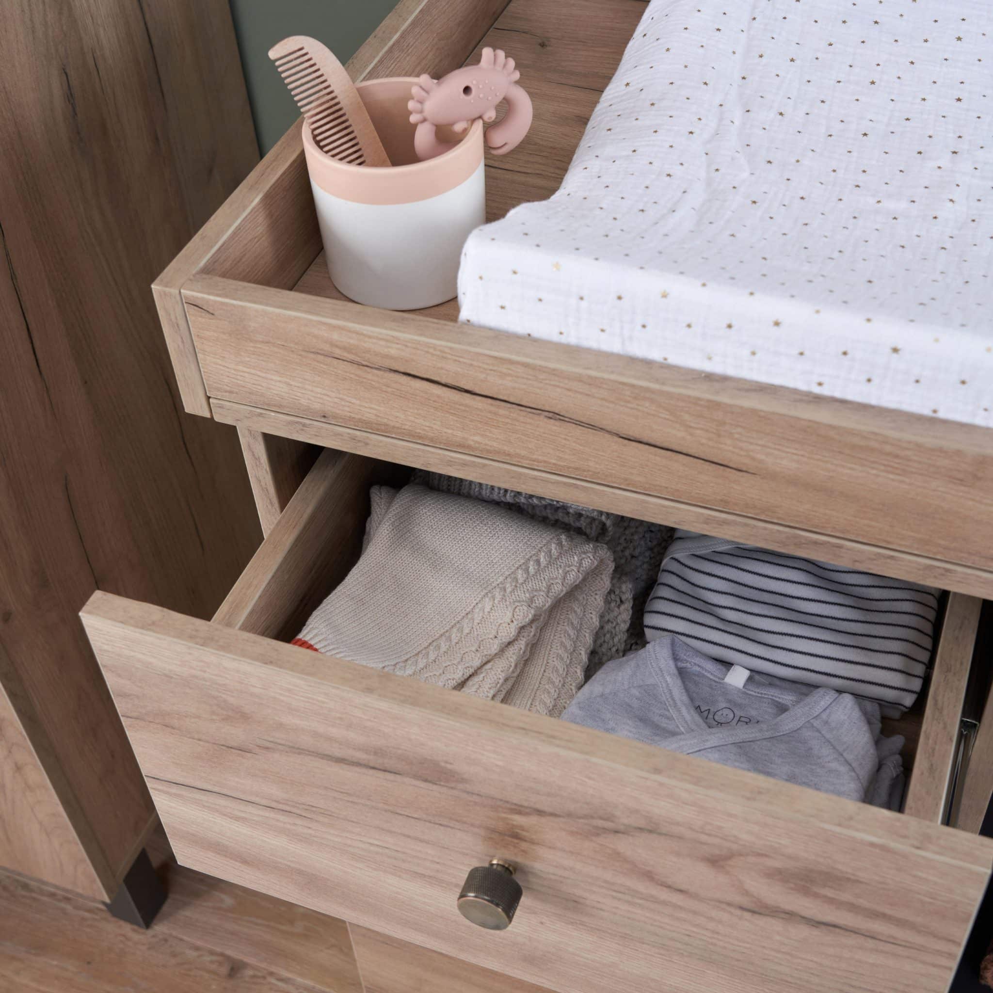 Tutti Bambini Como 4 Piece Nursery Room Set – Slate Grey/Distressed Oak