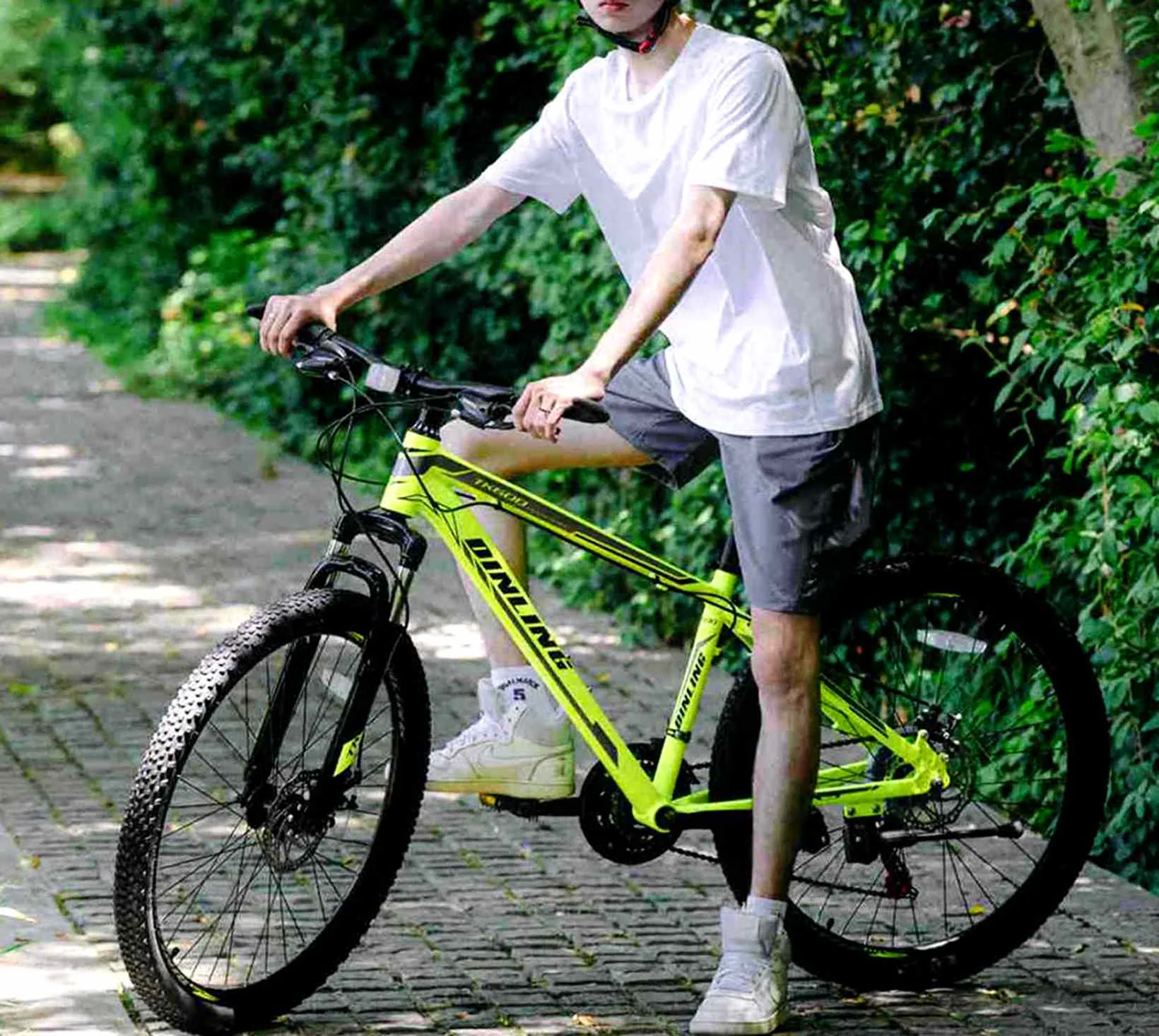 YAPENG 26 inch Mountain Bike, 21-Speed Adult Hybrid Mountain Bicycle for Men Women