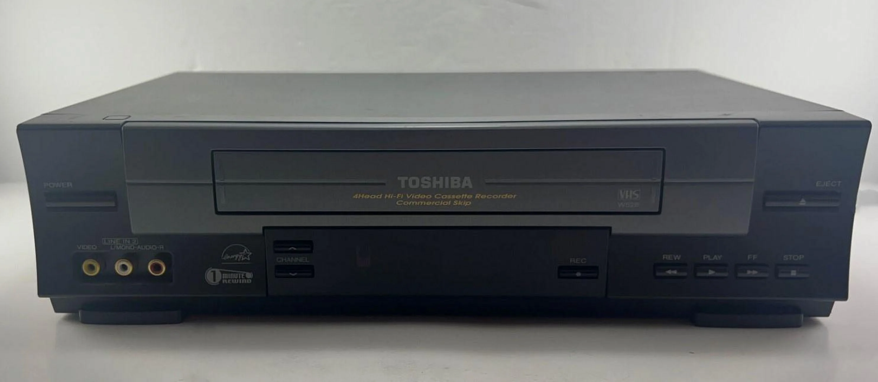 Toshiba W-528 Hi Fi Stereo 4 Head VCR - Black