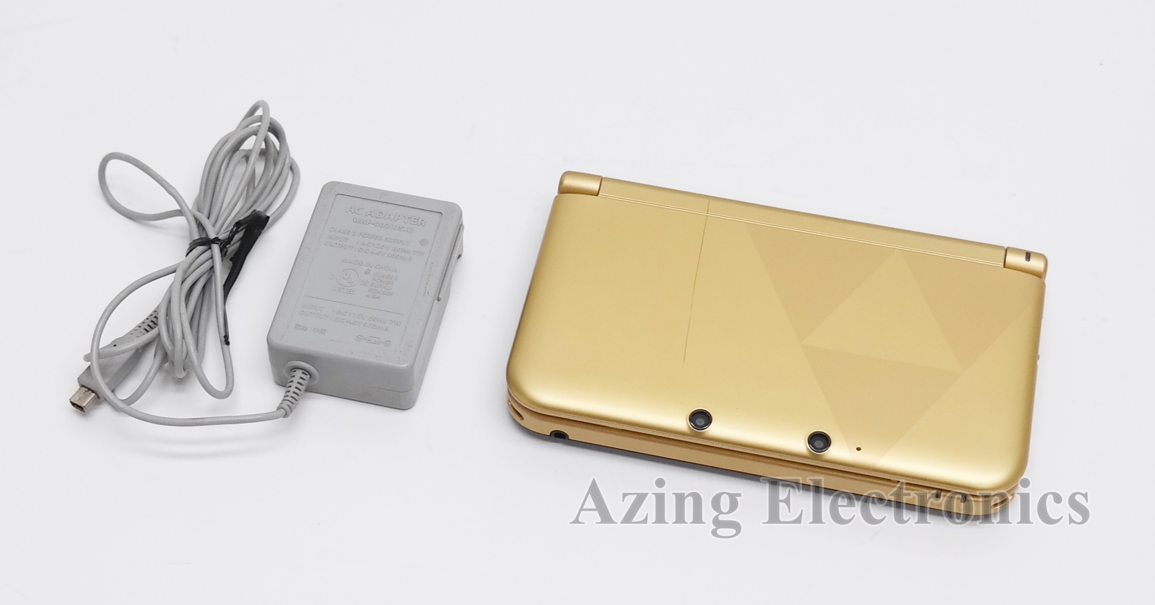 Pre-Owned Nintendo 3DS XL Zelda: A Link Between Worlds Edition Handheld Console (Good)