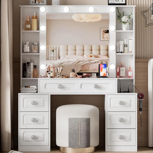 Farmhouse Makeup Vanity with Lighted Mirror & Charging Station, Vanity Desk Dresser Table with 3 Lighting Modes Brightness Adjustable,Drawers