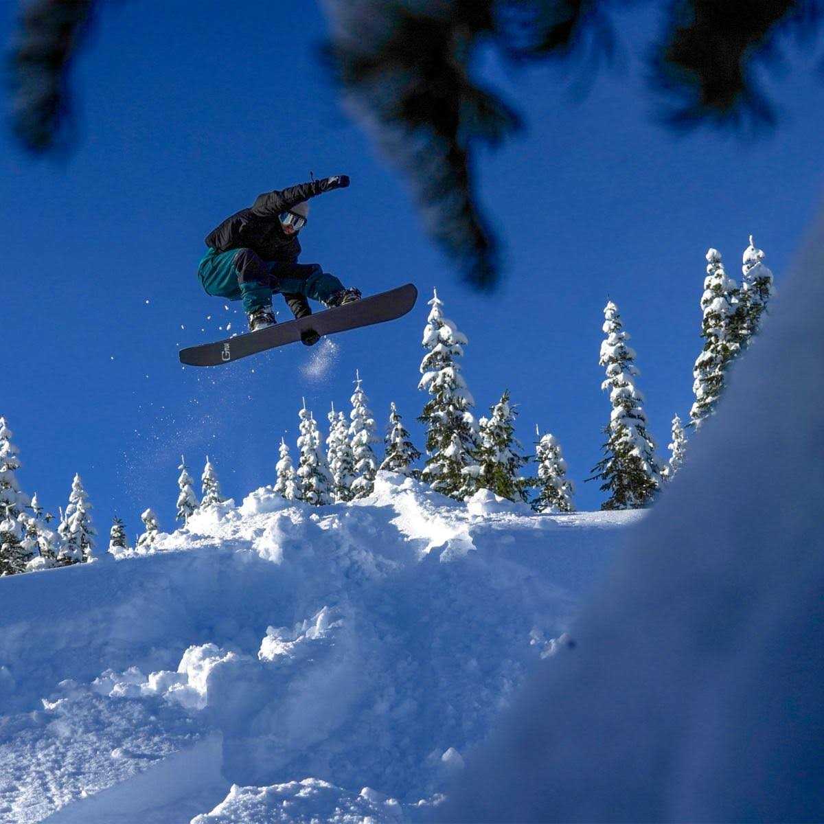 GNU Gremlin Snowboard - Sports Supplies Online Store