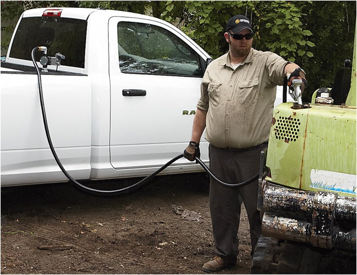 Roughneck 12V Fuel Transfer Pump - 8 GPM, Manual Nozzle, Hose