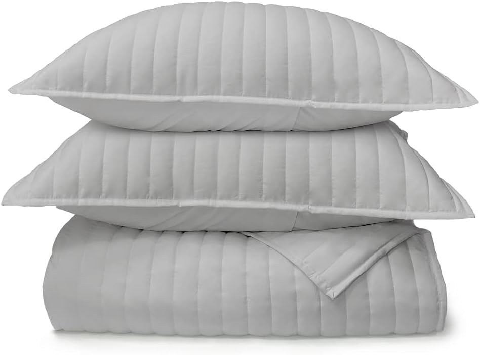 Jennifer Adams 3 Piece Vertical Stripes Quilted Blanket and Sham Set (White, King / California King)