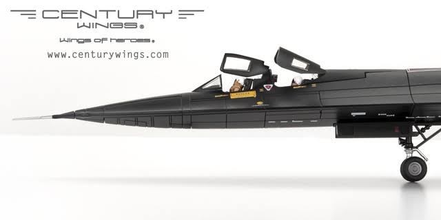 Century Wings - SR-71A Blackbird &Lightning Bolt& 9th Usaf, 1977- 1:72