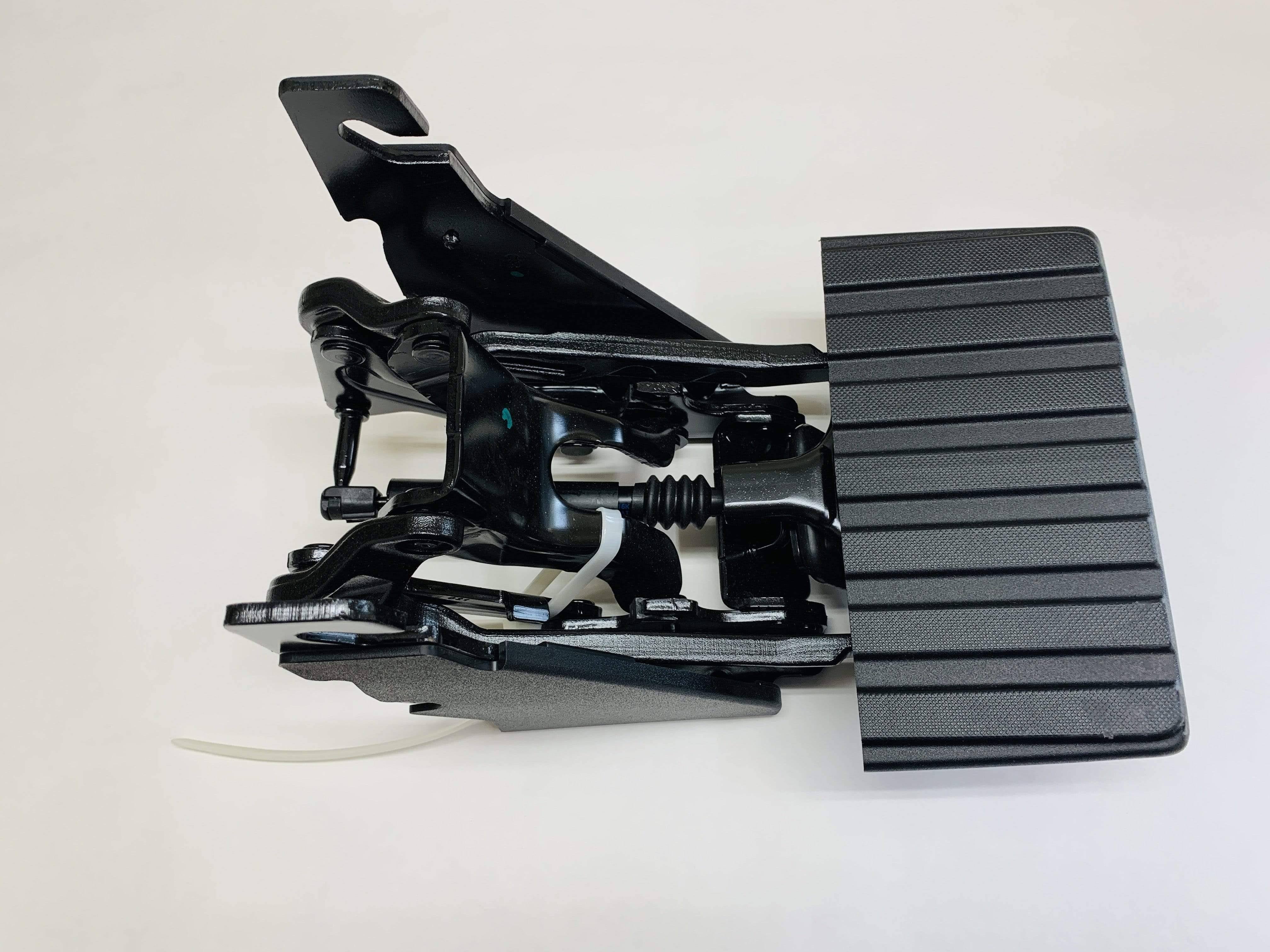 Genuine Ford Step - Body Side #FL3Z-1520040-D