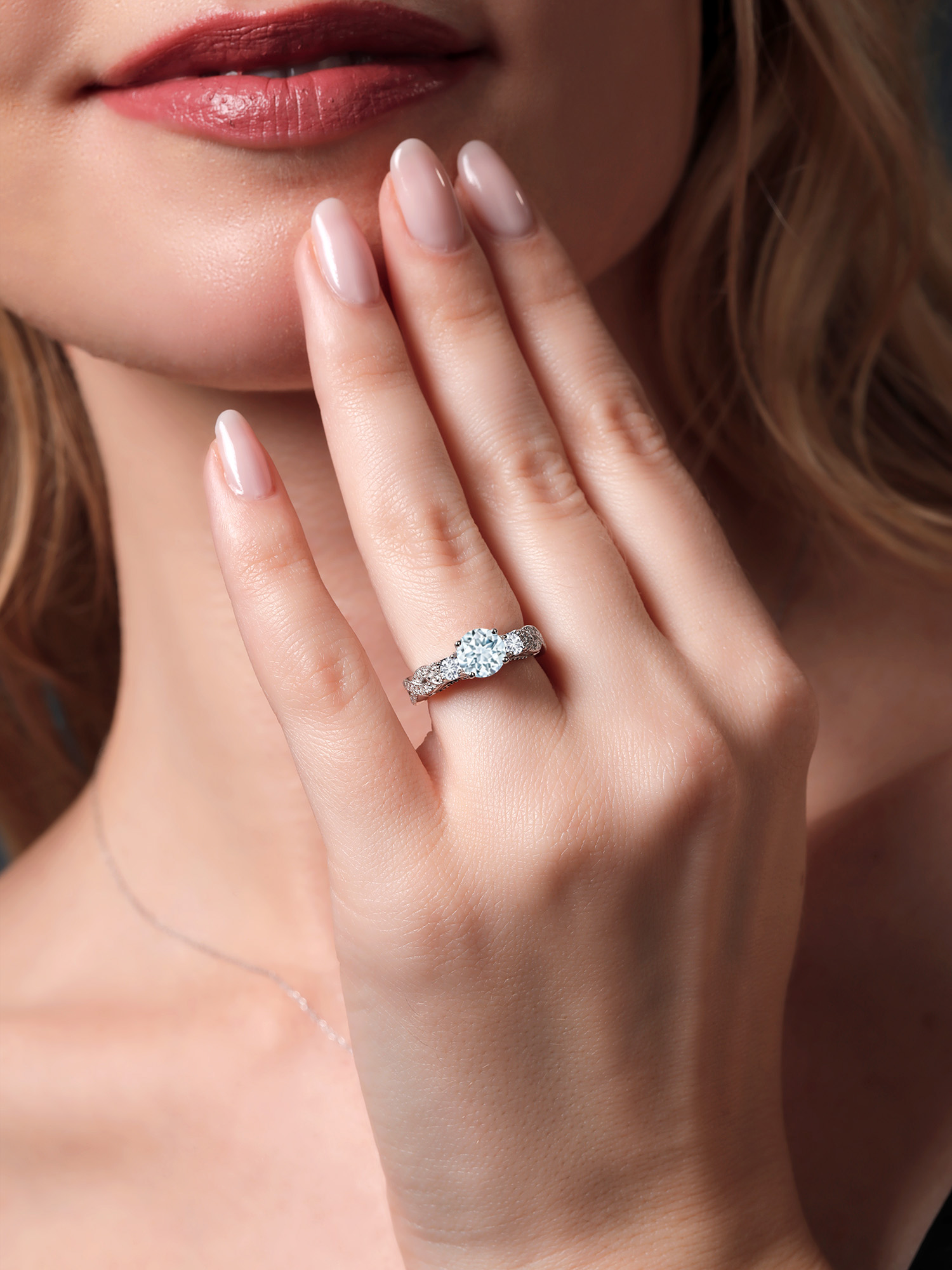 Gem Stone King 925 Sterling Silver Sky Blue Aquamarine White Diamond and White Moissanite Engagement Ring For Women (1.22 Cttw