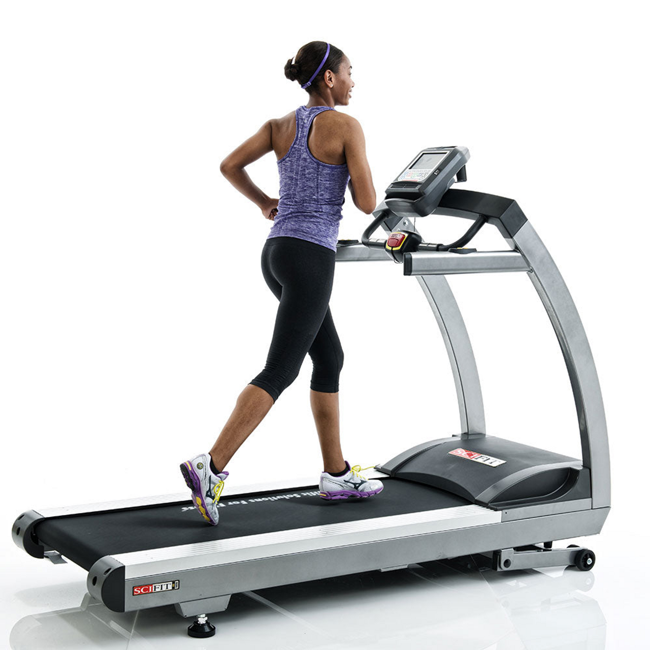 Life Fitness Scifit® AC5000 Treadmill - Outlet